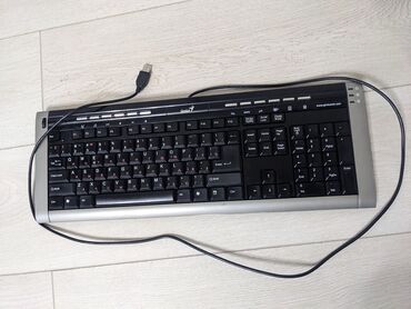 Компьютер жана ноутбук аксессуарлары: Клавиатура Genius KKB-2050 в хорошем состояни, полностью рабочий
