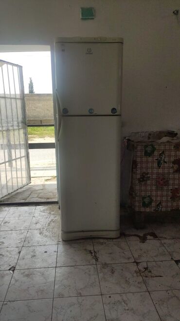 südlük soyuducu: Soyuducu Satılır