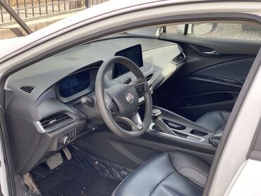 Buick: Buick : 2024 г., Электромобиль, Универсал — 7