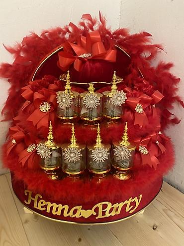 28 may slayd: Yeni alınıb, Qırmızı “Henna Party” konseptli xına dəsti - Şıq, iki — 1