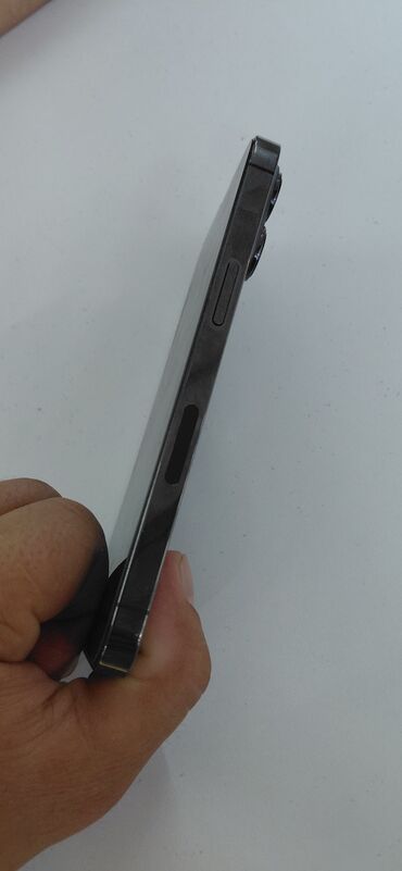 цены на бу айфоны: IPhone 13 Pro, Б/у, 128 ГБ, Black Titanium, Зарядное устройство, Защитное стекло, 80 %