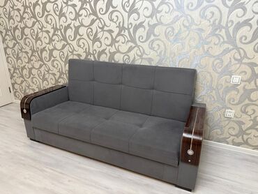 Divanlar: Divan, İşlənmiş, Açılmayan, Bazasız, Parça, Çatdırılma yoxdur lalafo.az -da Divanlar: Divan, İşlənmiş, Açılmayan, Bazasız, Parça, Çatdırılma yoxdur