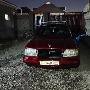 Mercedes-Benz W124: 1993 г., 2.2 л, Механика, Бензин, Седан