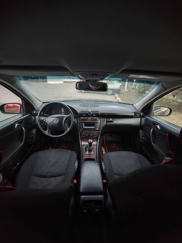 Mercedes-Benz: Mercedes-Benz C-Class: 2.2 l | 2005 il Universal — 9