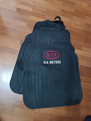 rezin botinkalar: Avtomobil üçün ayaqaltı, Yeni, Rezin, Kia — 1