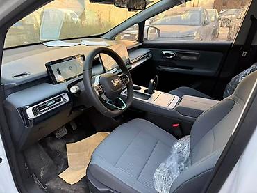 byd yan plus: Электромобиль GAC Aion Y (белый) Кузов и дизайн: - Компактный — 4