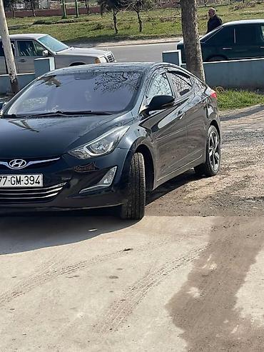 lizingde olan avtomobiller: Hyundai Elantra Limited sedan - Korpus: qara rəng, 4 qapılı sedan — 1