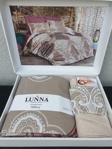 Posteljina: LUNA POSTELJINE CENA: 3100 DIN Materijal: 100% pamuk Komplet — 8
