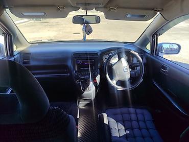 toyota stream: Honda Stream: 2001 г., 2 л, Минивэн — 6
