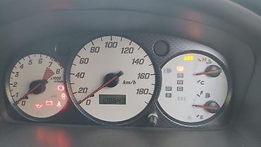 е34 e34: Honda Stream: 2002 г., 1.7 л, Автомат, Бензин, Минивэн — 9