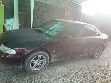 купить чехлы на гольф 4: Audi A4: 1997 г., Седан