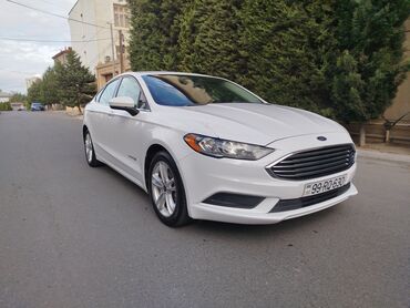 Ford: Ford Fusion: 2 l | 2018 il 502503369 km Sedan — 15