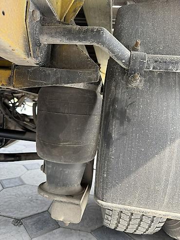 Эвакуаторы: Эвакуатор, Mercedes-Benz, 2006 г., Прямая — 10