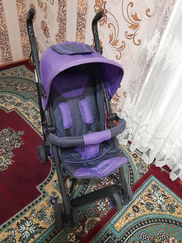 игрушка с капюшоном: Коляска, цвет - Фиолетовый, Б/у