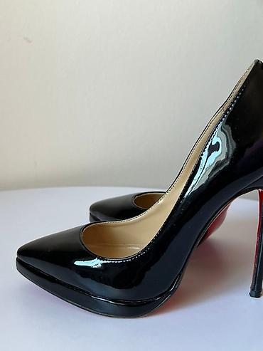 pari: Туфли, 37, Christian Louboutin, Б/у, цвет - Черный, Самовывоз — 4