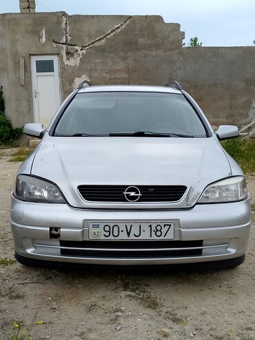 Opel Astra: 1.6 l | 2003 il 45000 km Universal