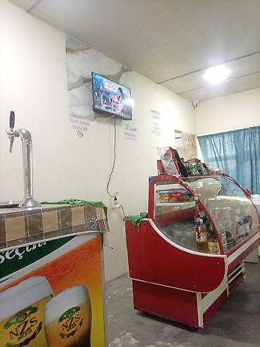 soyuducular mini: Qırmızı şüşəli vitrin soyuducu – kafe/market üçün ÜNVAN Binə Atçılıq — 1