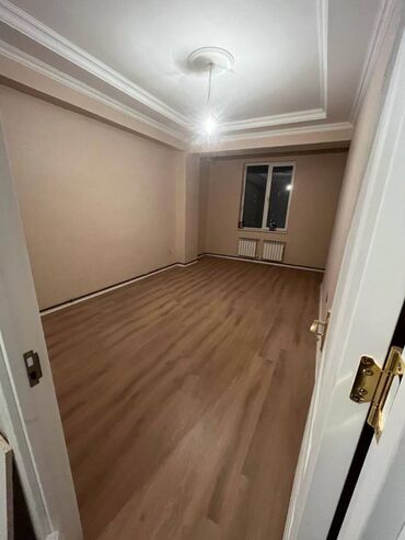 Uzunmüddətli kirayə mənzillər: Mənzil kirayə verilir. 2 otaq, 58 kv, 14.11 ci mərtəbə, əşyasız — 9