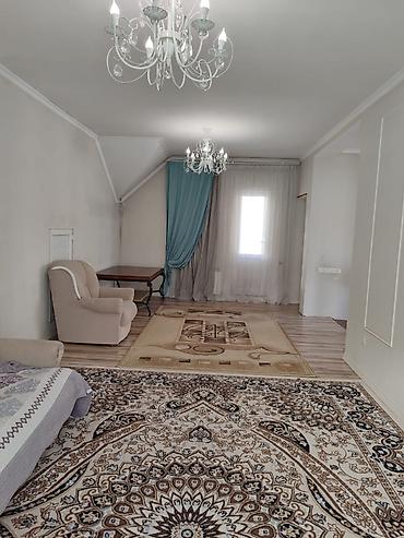 Үйлөрдү сатуу: 4 бөлмө, 150 м², 4 соток, Бишкек, №4 шаардык оорукана (Айни көч.) Кыймылсыз мүлк агенттиги — 4