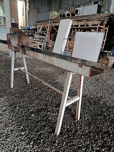 Другое оборудование для кафе, ресторанов: Продаются мангалы - 2 шт. +200 шампуров к каждому. Размеры: длина 220 — 5