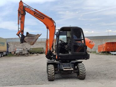 садовый измелчитель: Экскаватор, Doosan, 2004 г., Колесный