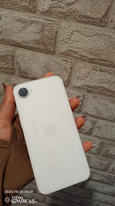 tv bu 2: IPhone 16e, 256 GB, Ağ, Face ID — 1