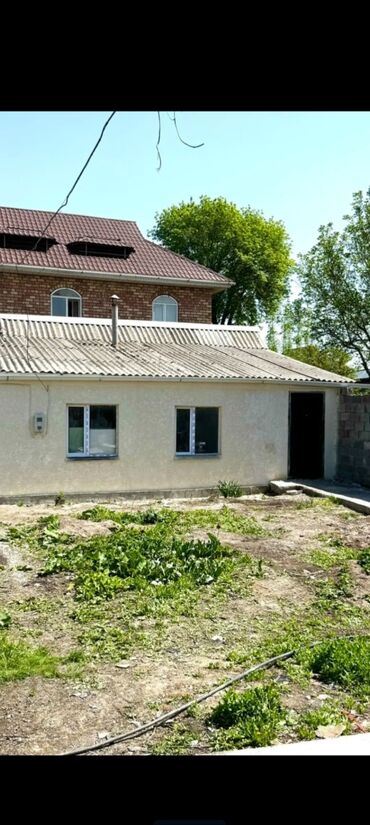дом дачасуу: 54 м², 3 комнаты, Парковка, Забор, огорожен