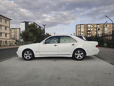 e klass: Mercedes-Benz AMG GT: 2001 г., 3.2 л, Автомат, Бензин, Седан — 3