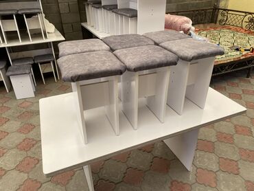 мебель на зал: Кухонный стол, Новый, Прямоугольный, Нераскладной