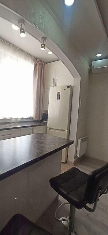 Продажа квартир: 2 комнаты, 45 м², 106 серия улучшенная, 6 этаж, Евроремонт — 5