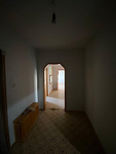 Продажа квартир: 3 комнаты, 88 м², Джал мкр (в т.ч. Верхний, Нижний, Средний) Индивидуалка, 4 этаж — 11