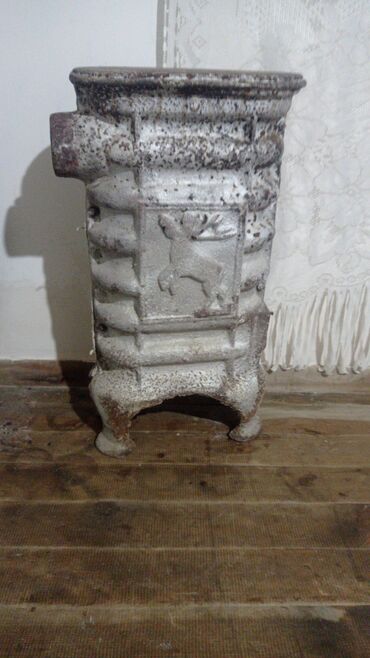 Бочки: Döküm dəmir soba (antique üslub) - Material: ağır döküm dəmir -