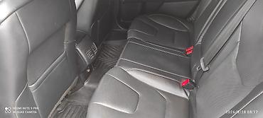 Ford: Ford Fusion: 2 l | 2019 il 127 km Sedan — 10