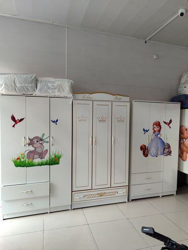 Детские кровати: Шкаф Для девочки, Для мальчика, Новый