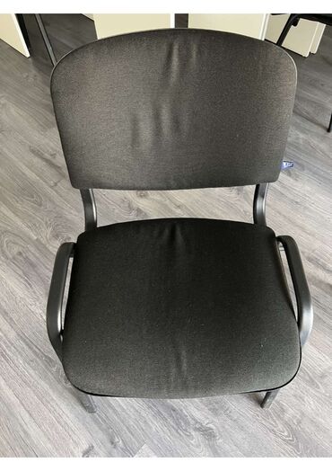 işləmiş mebelər: Ideal veziyyetde ofis ve yaxud tedris merkezi ucun oturacaqlar. 60