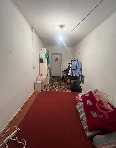 1 комната, 12 м², Мед Академия Гостиничный тип, 1 этаж at lalafo.kg 1 комната, 12 м², Мед Академия Гостиничный тип, 1 этаж