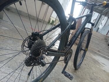 колесо на велосипед: Велосипед Giant. Размер рама (М). Диаметр колеса	29. Материал