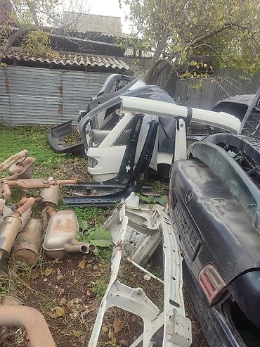 Двери и комплектующие: Комплект Mercedes-Benz, Б/у, Оригинал at lalafo.kg — 3 Двери и комплектующие: Комплект Mercedes-Benz, Б/у, Оригинал — 3