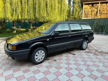 купить бу шины в бишкеке: Volkswagen Passat: 1989 г., 1.8 л, Механика, Бензин, Универсал