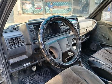 Продажа авто: Volkswagen Golf: 1991 г., 1.8 л, Механика, Бензин — 6