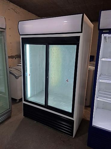 Soyuducu avadanlığı: 2qapili su vitrin soyuducu 1240 Azn. Ideal veziyyetde. unvan Baki — 1