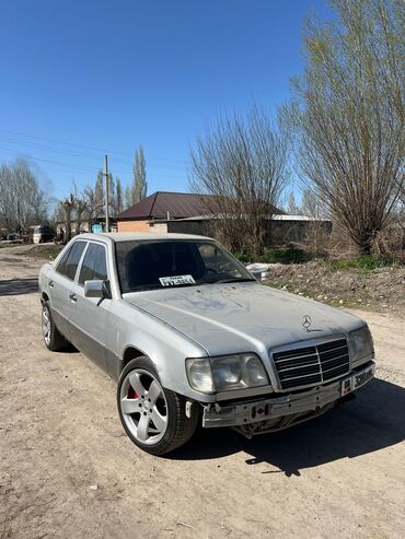 мерс 210 автомобиль: Mercedes-Benz W124: 1993 г., 3.2 л, Автомат, Бензин, Седан