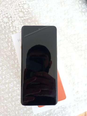 телефон fly phone: Honor X9b, 256 ГБ, цвет - Оранжевый, Сенсорный, Отпечаток пальца, Две SIM карты