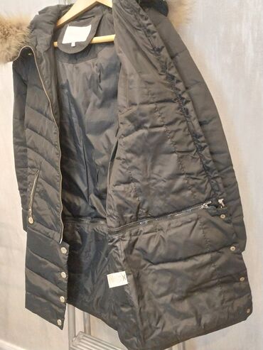 Пуховики и зимние куртки: Пуховик, Длинная модель, Стеганый, M — 7