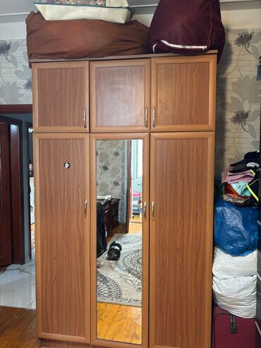 Plitələr və bişirmə panelləri: *ZB* *DOLAB* Qiymət *100 AZN* Dolab hundurlük 220 / eni 130 ünvan