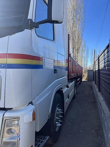 Тягачи: Тягач, Volvo, 2007 г., Бортовой — 2