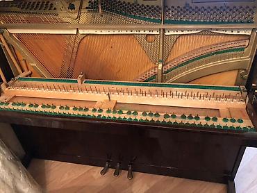 gitara simləri: Weinbach dik pianino - Brend/model: Weinbach upright piano - Korpus — 7