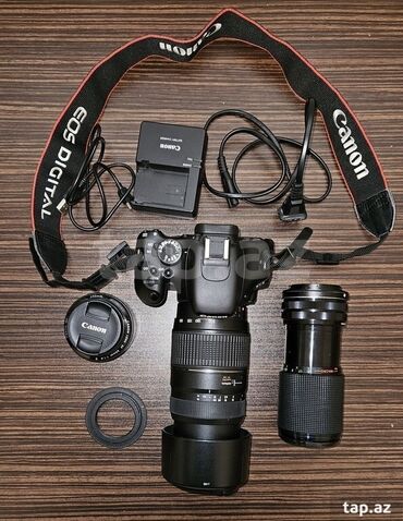 Fotokameralar: Canon fotoaparat + 50mm, 70-300mm, 80-200mm lenslə birlikdə. Lenslərin