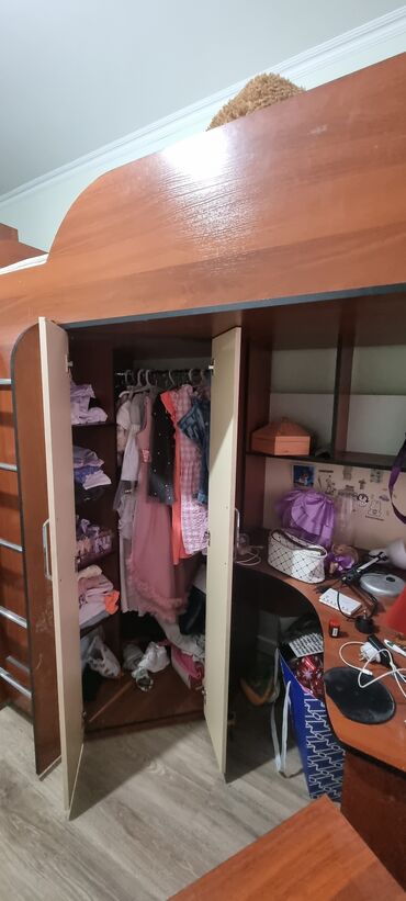 школьная парта для дома купить: Длина 1.93 м., высота 2 м, ширина стола 1 м., ширина кровати 0,93 м.