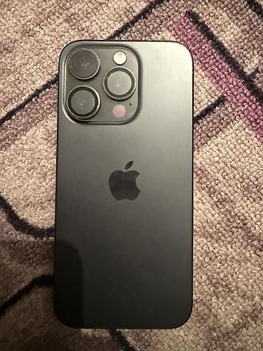 s 20fe: Смартфон Apple iPhone с экраном с вырезом под Dynamic Island и тройной — 3